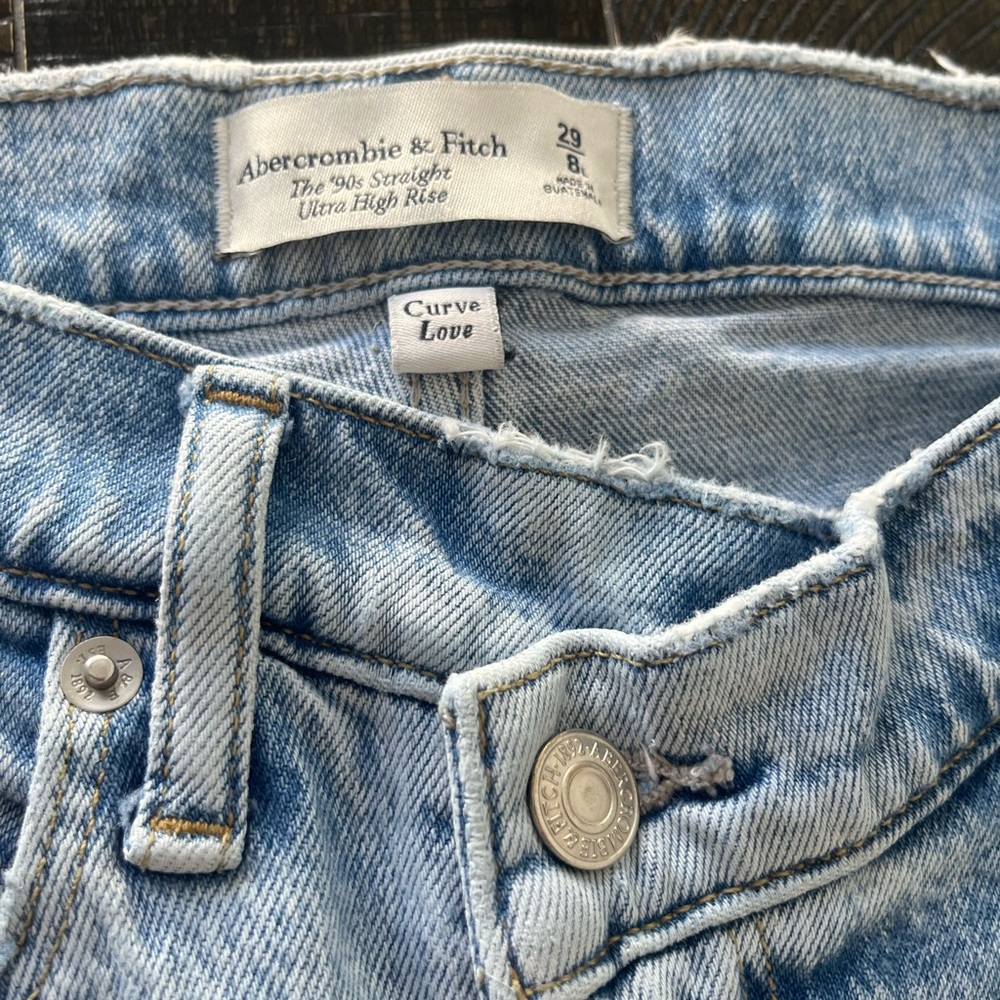 Abercrombie & Fitch Light Wash High Rise Jeans
